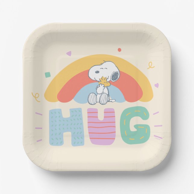 Peanuts | Snoopy & Woodstock Hug Paper Plates (Front)