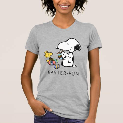 Peanuts  Snoopy  Woodstock Painting Eggs T_Shirt