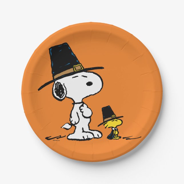 Peanuts | Snoopy & Woodstock Pilgrim Paper Plates (Front)