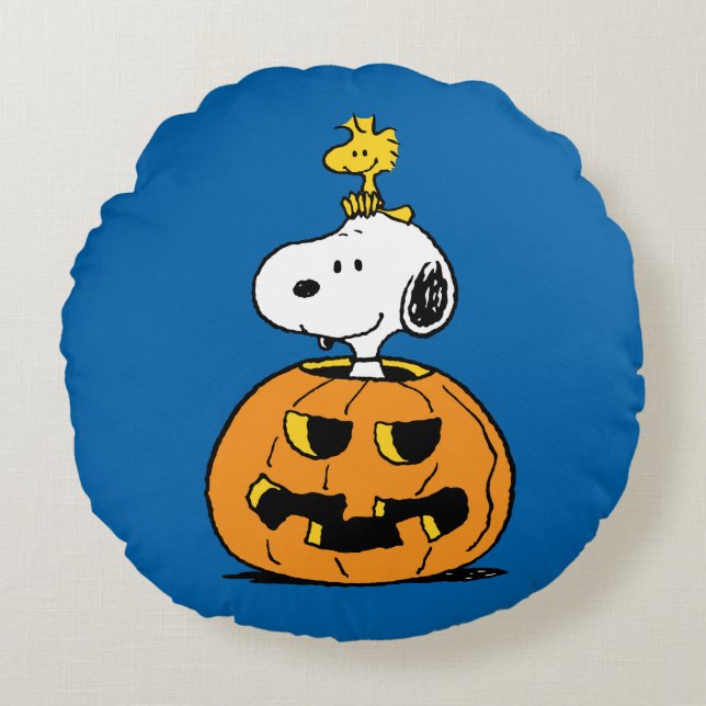 Peanuts | Snoopy & Woodstock Pop-up Pumpkin Round Pillow (Front)