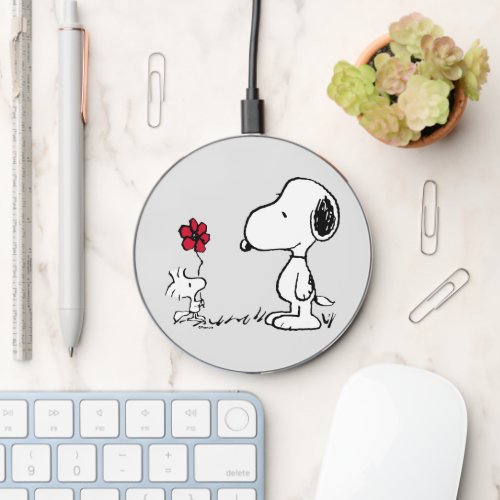 Peanuts  Snoopy  Woodstock Red  Black Wireless Charger