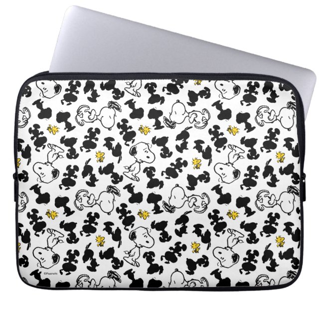 Peanuts |  Snoopy & Woodstock Shadow Pattern Laptop Sleeve (Front)