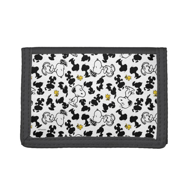 Peanuts |  Snoopy & Woodstock Shadow Pattern Trifold Wallet (Front)