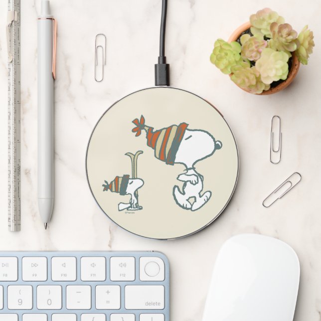 Peanuts | Snoopy & Woodstock Ski Trip Wireless Charger (Desk)