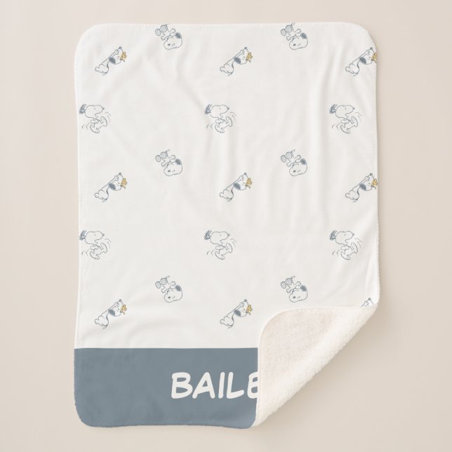 Peanuts | Snoopy & Woodstock Soft Gray Pattern Sherpa Blanket (Front)