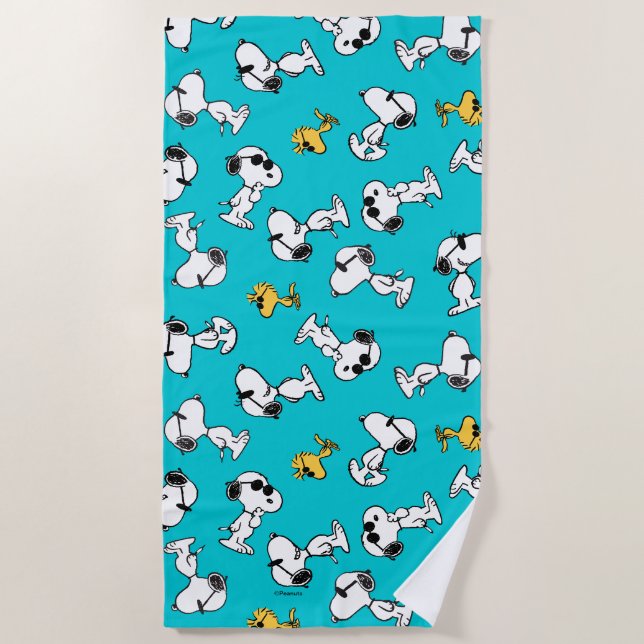 Peanuts | Snoopy & Woodstock Sunglasses Pattern Beach Towel (Front)