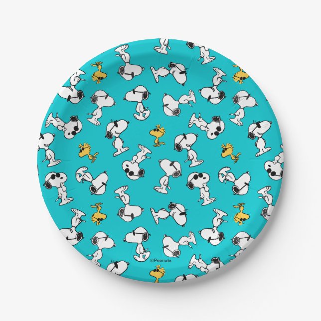 Peanuts | Snoopy & Woodstock Sunglasses Pattern Paper Plates (Front)