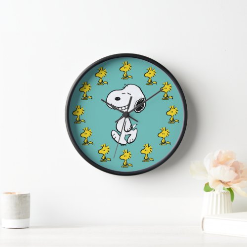 Peanuts  Snoopy  Woodstock Together Clock