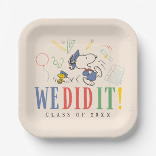 Peanuts Snoopy Woodstock We Did It Graduation Cap Paper Plates