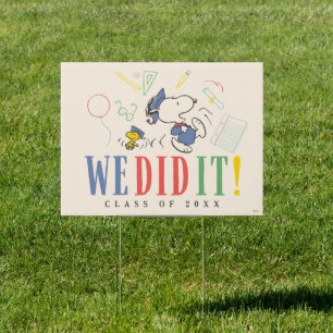 Peanuts Snoopy Woodstock We Did It Graduation Cap Sign
