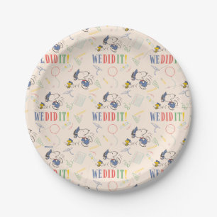 Peanuts Snoopy Woodstock We Did It Graduation Paper Plates
