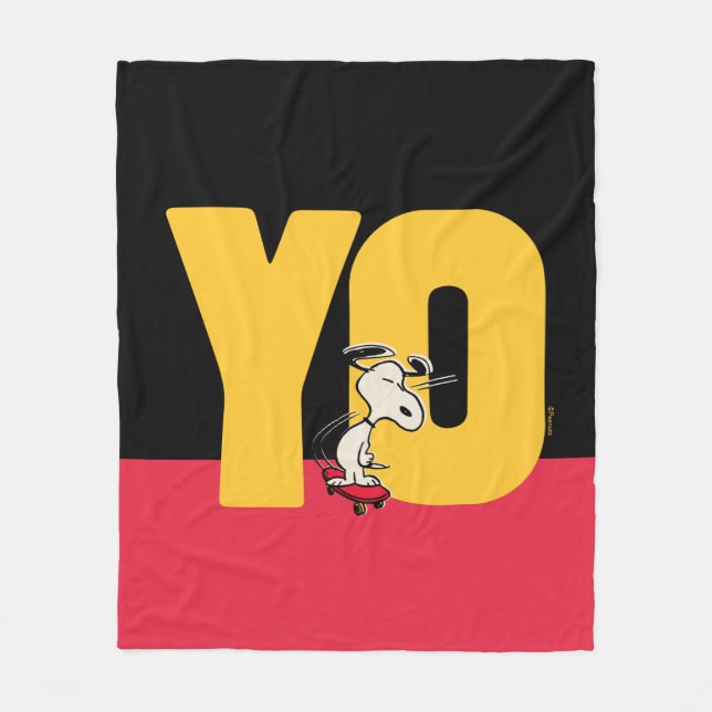 Peanuts | Snoopy YO Skateboard Fleece Blanket (Front)
