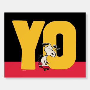 Peanuts   Snoopy YO Skateboard Foam Board
