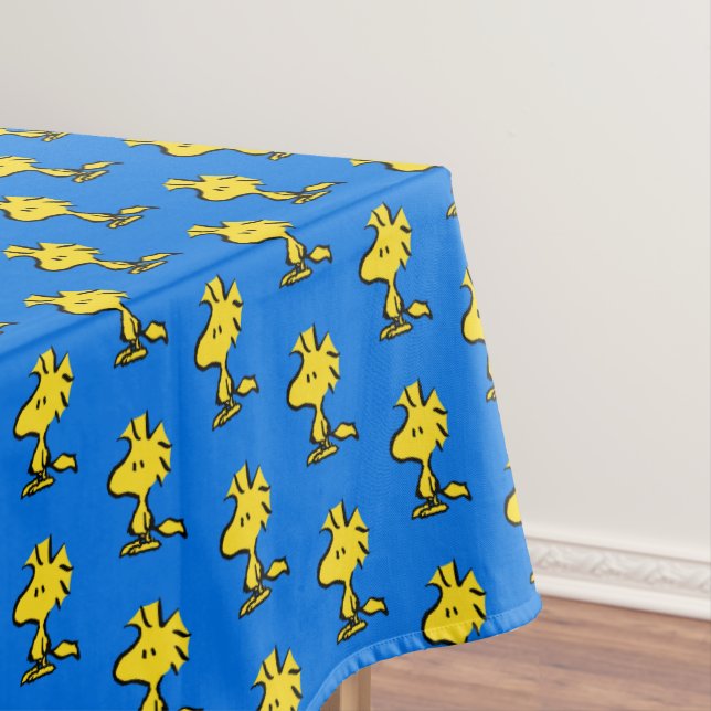 Peanuts | Snoopy's Friend Woodstock Tablecloth (In Situ)