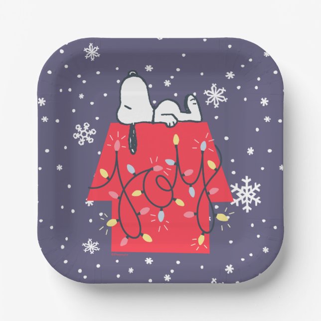 Peanuts | Snoopy's Holiday Dreamer Paper Plates (Front)