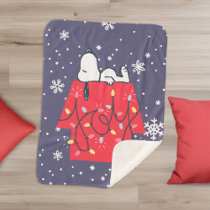 Peanuts | Snoopy's Holiday Dreamer Sherpa Blanket
