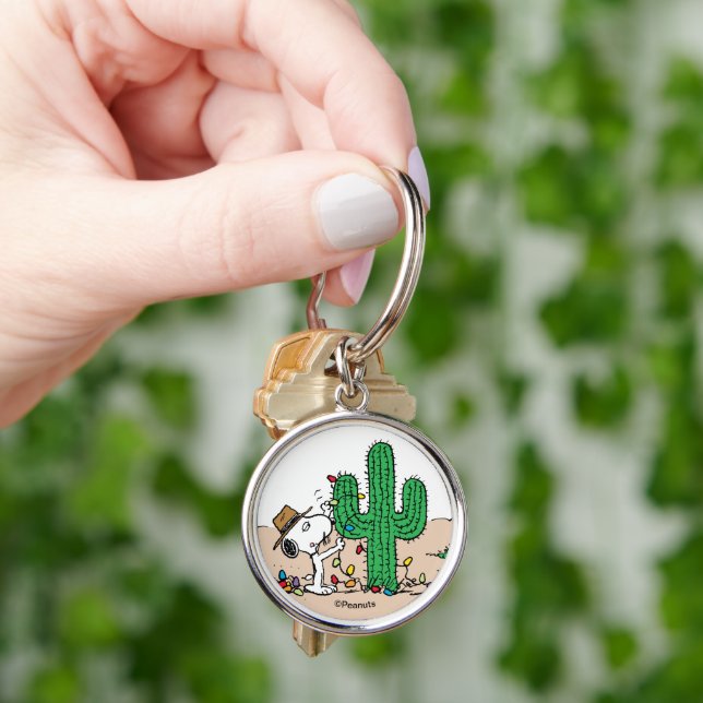 Peanuts | Spike Decorates for Christmas Keychain (Hand)