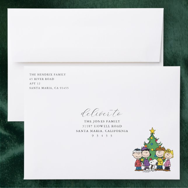 Peanuts | The Gang Around the Christmas Tree Addressed Envelopes (Green)