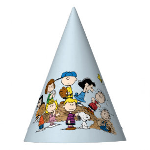 Peanuts   The Gang at the Pitcher's Mound Party Hat