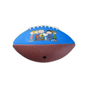 Peanuts | The Peanuts Gang Together Football