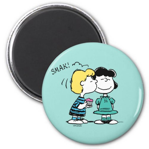 Peanuts  Valentines Day  Lucy  Schroeder Kiss Magnet