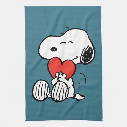 Peanuts  Valentines Day  Snoopy Heart Hug Kitchen Towel