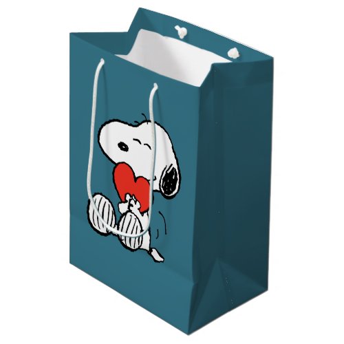 Peanuts  Valentines Day  Snoopy Heart Hug Medium Gift Bag