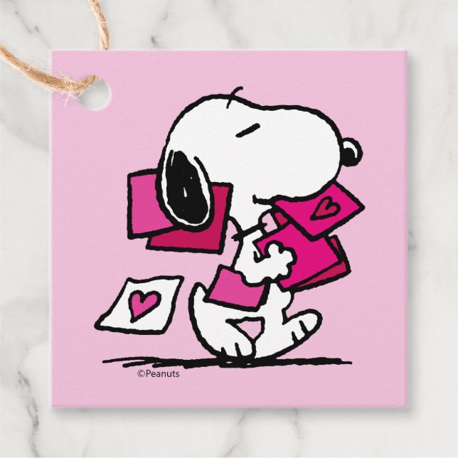 Peanuts | Valentine's Day | Snoopy With Valentines Favor Tags (Front)