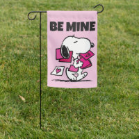 Peanuts | Valentine's Day | Snoopy With Valentines