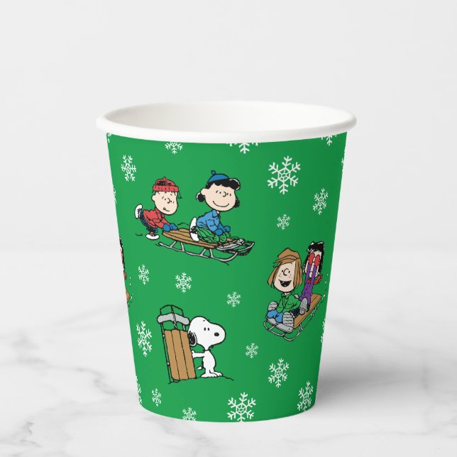 Peanuts | Winter Sledding Fun Pattern Paper Cups (Front)