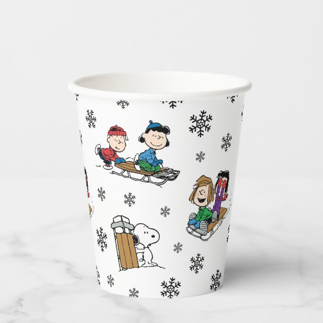 Peanuts | Winter Sledding Fun Pattern Paper Cups (Front)