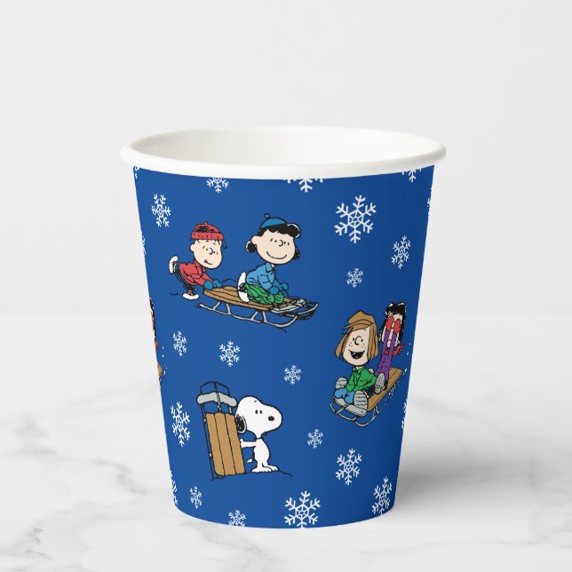 Peanuts | Winter Sledding Fun Pattern Paper Cups (Front)