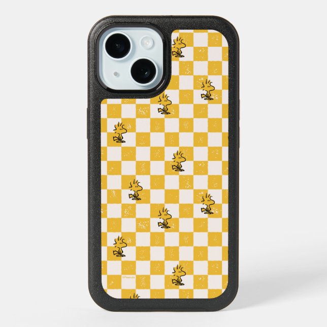 Peanuts | Woodstock Checkered Flag iPhone 15 Case (Back)