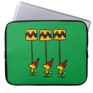 Peanuts   Woodstock & Friends Sign March Laptop Sleeve