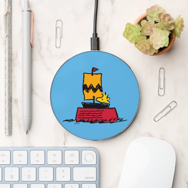 Peanuts | Woodstock Snoopy Dish Sail Boat Wireless Charger (Desk)