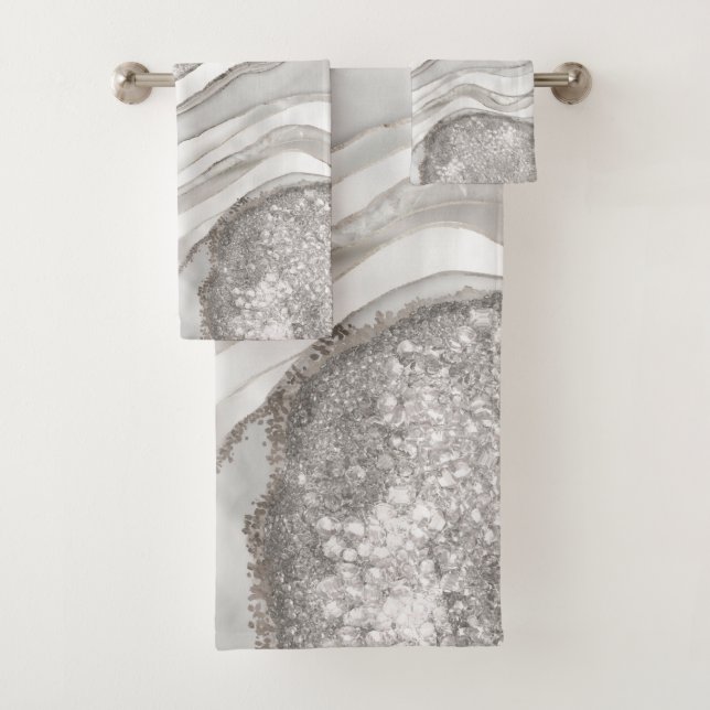 Pearl, diamonds and platinum geode digital art bath towel set (Insitu)