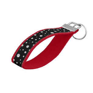 Pearl Pattern on Black Background Wrist Keychain