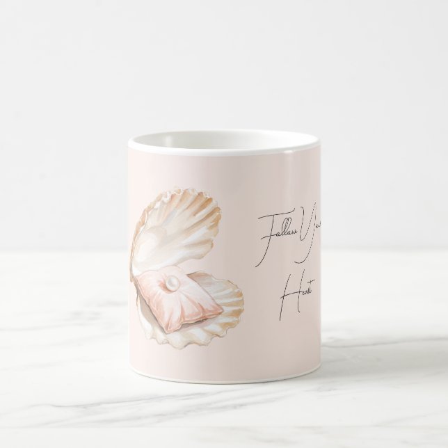 Pearl Peach Pillow Shell Coffee Mug (Center)