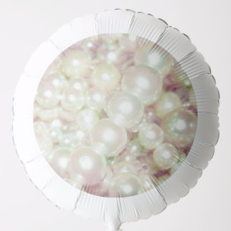 Pearls And Pink Daisy Balloon