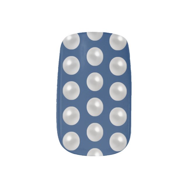 Pearls Minx Nail Art (Left Thumb)