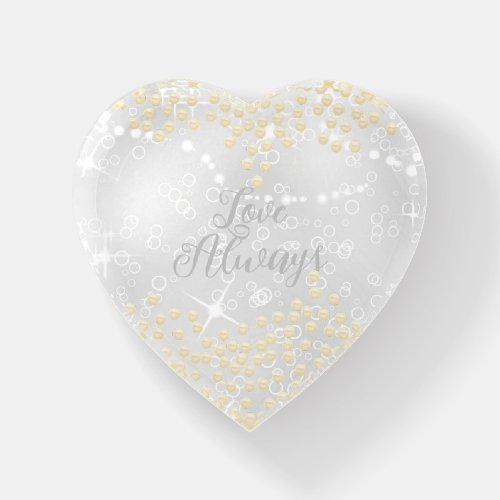 Pearls Shine Grey Heart Paperweight