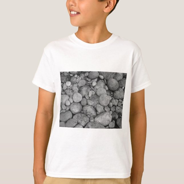 Pebble stones T-Shirt (Front)