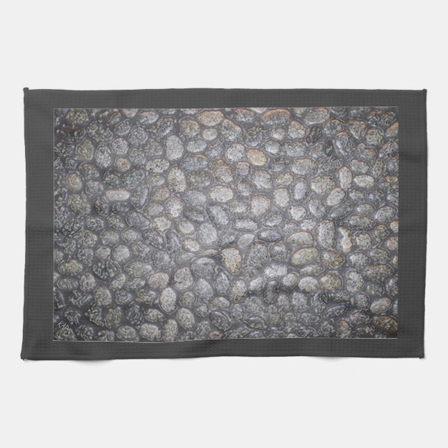Pebbles Towel (Horizontal)