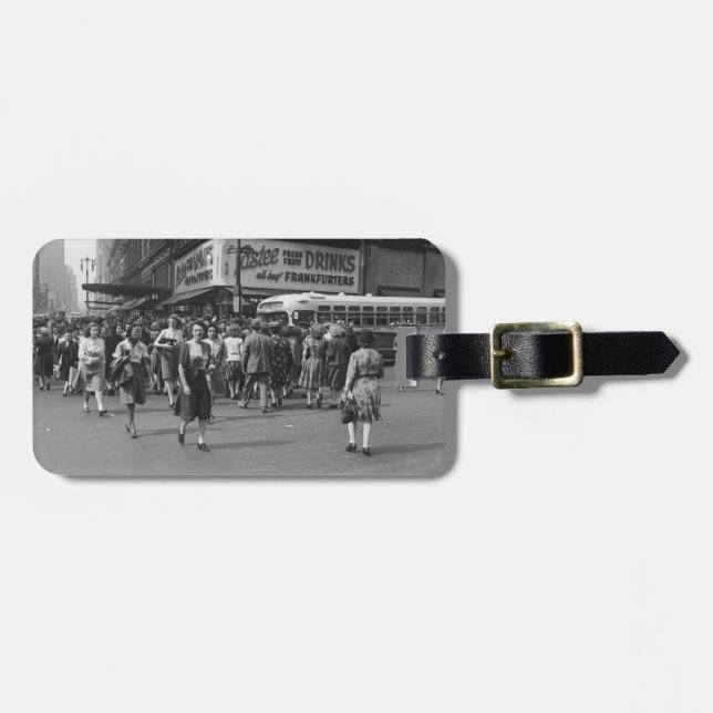 Pedestrians 2 luggage tag (Front Horizontal)