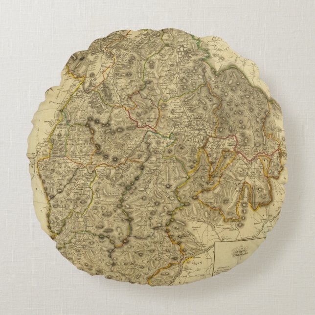 PeeblesShire Round Pillow (Front)