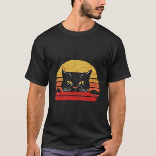 Peeking Cat Funny Eighties Vibe Retro Distressed T_Shirt
