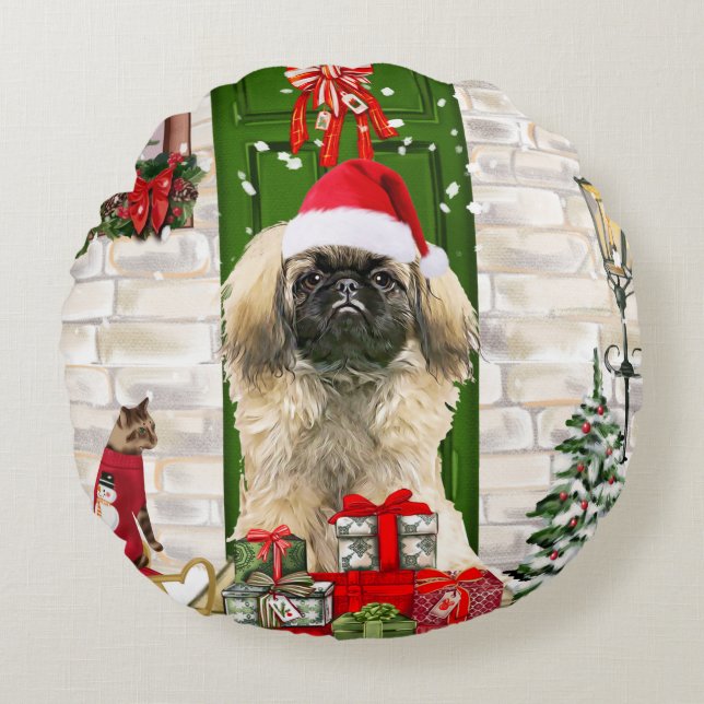 Pekingese Dog Christmas Round Pillow (Front)