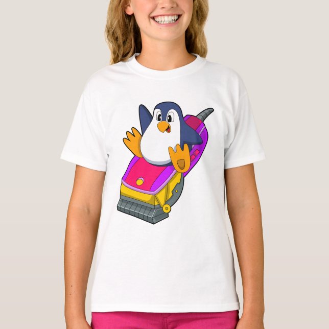 Penguin as Hairdresser with Razor T-Shirt (Front)