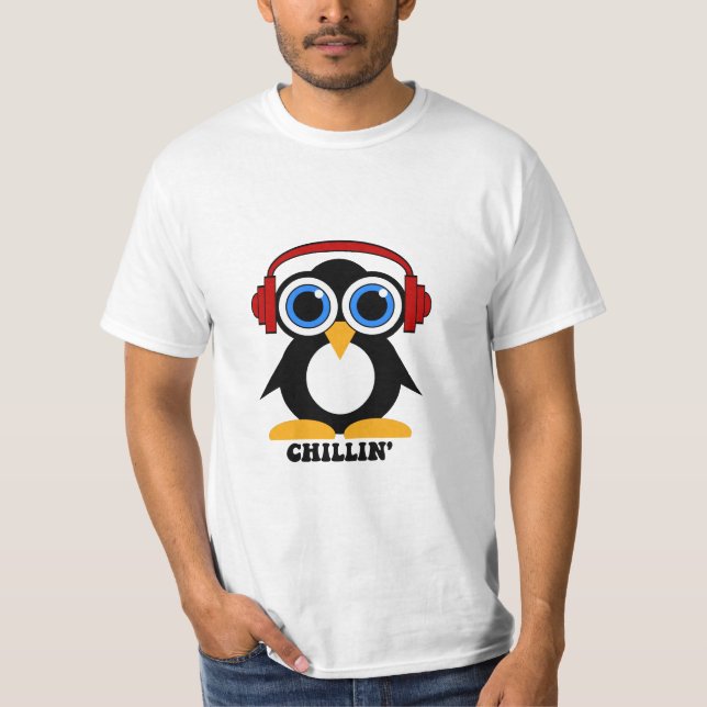 penguin chillin T-Shirt (Front)