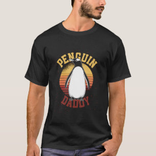 Penguin Daddy Retro Penguin For Christmas T-Shirt